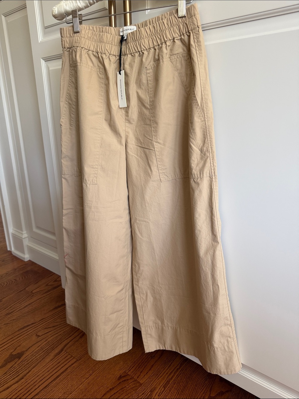 Banana Republic Wide-Leg Cotton pull on pants, wide hem XS NWT